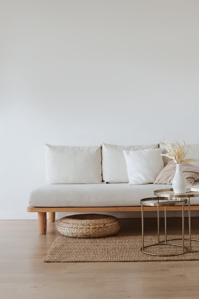 pexels-maksgelatin-4352247 turnkey move in